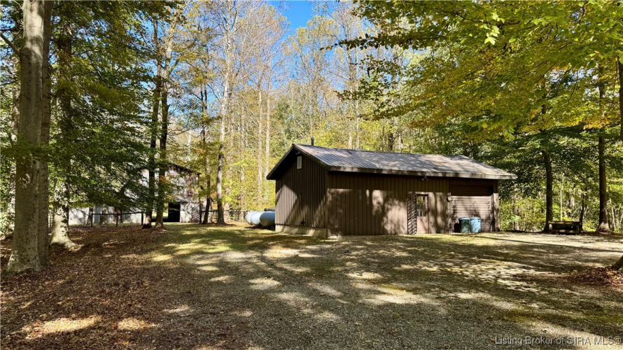 Listing Image 25