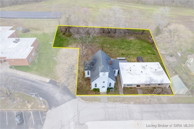Listing Image 3