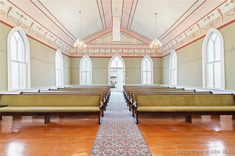 Listing Image 5