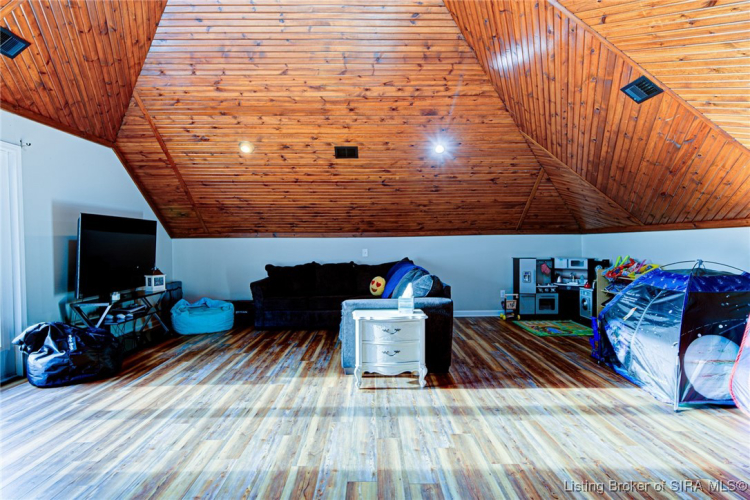Listing Image 35