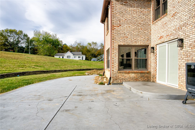 Listing Image 48