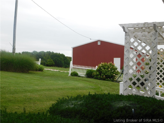Listing Image 3
