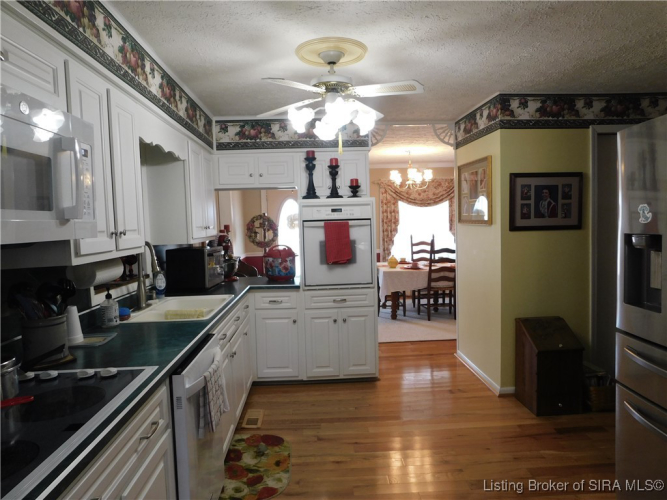 Listing Image 22