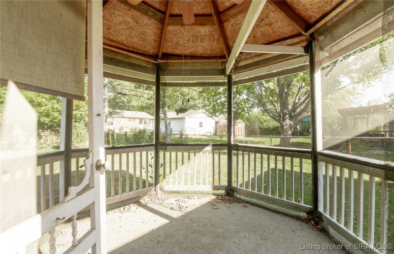 Listing Image 13