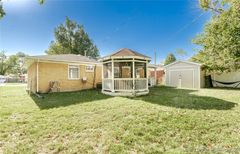 Listing Image 9