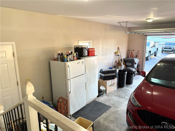 Listing Image 38