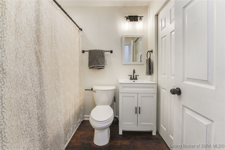 Listing Image 21