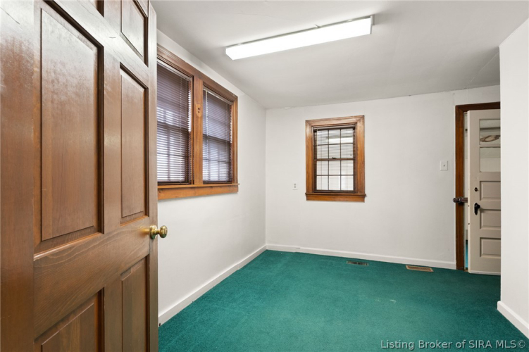 Listing Image 31
