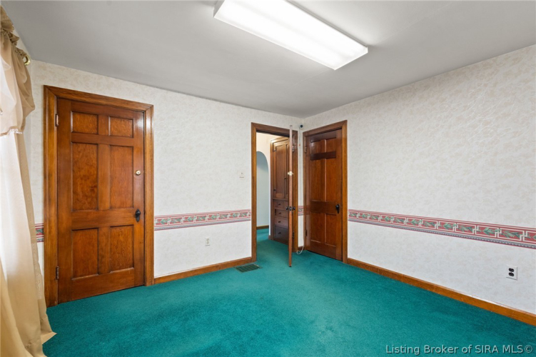 Listing Image 45