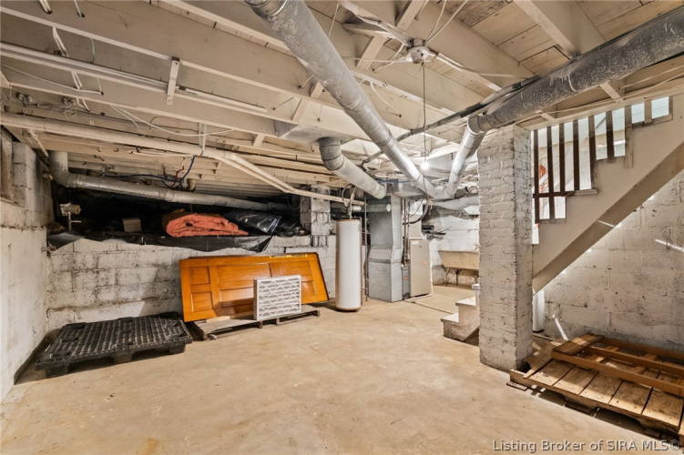 Listing Image 52