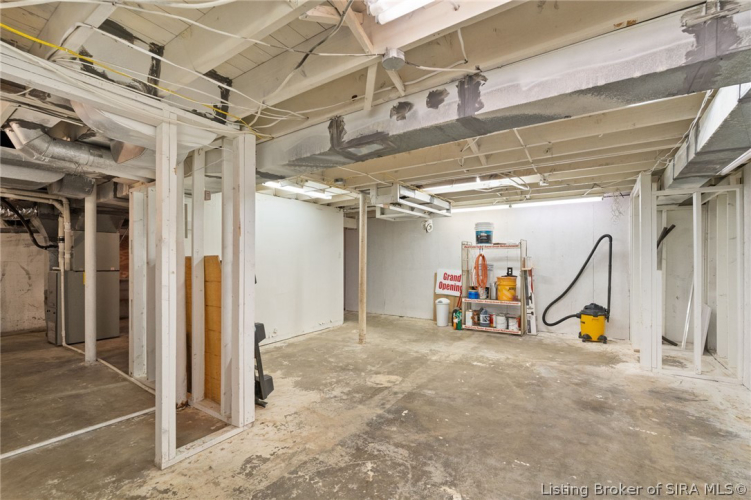 Listing Image 71