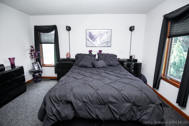Listing Image 35