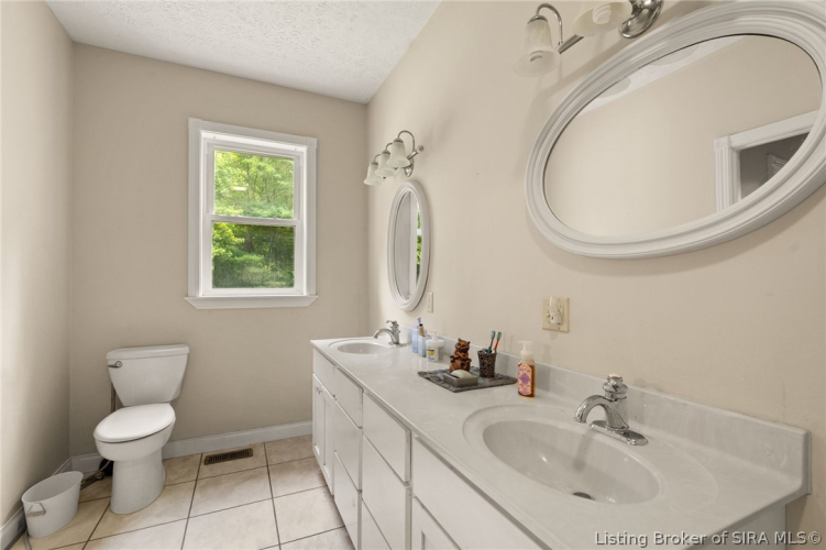 Listing Image 55