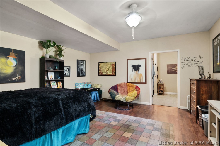 Listing Image 74