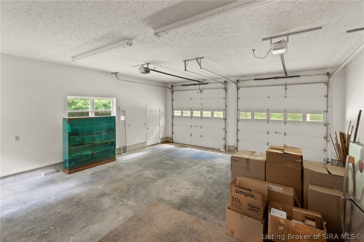 Listing Image 85