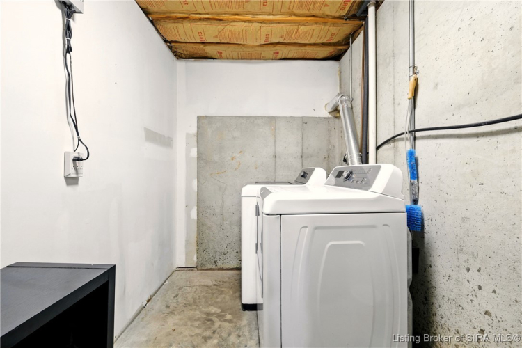 Listing Image 34