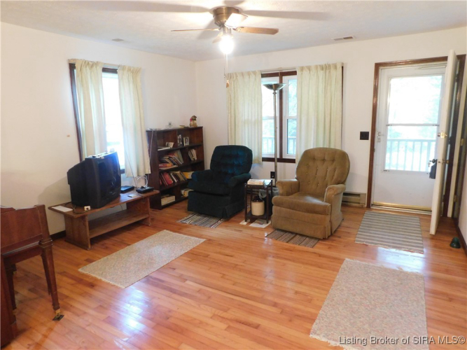 Listing Image 14