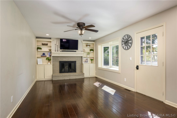 3329 Buffalo Trail Floyds Knobs IN 47119 (House For Sale) | MLS 2026012599