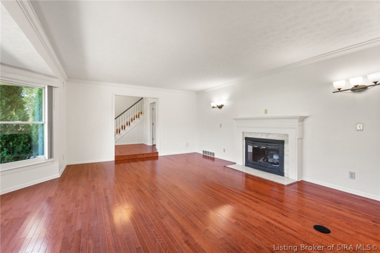 Medium Water Features 512 West Water Street Borden IN 47106 (House For Sale) | MLS 2026012741