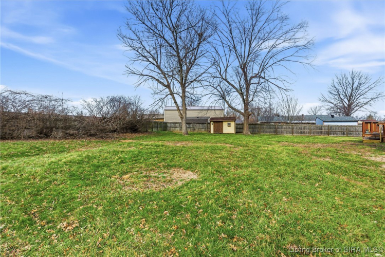 Listing Image 24