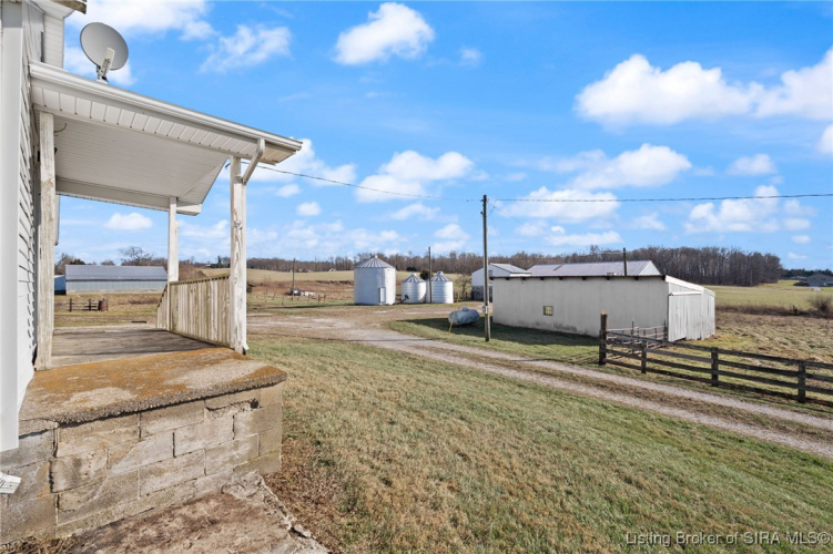Listing Image 40