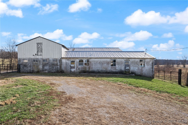 Listing Image 5