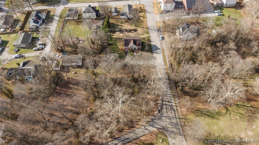 Listing Image 16