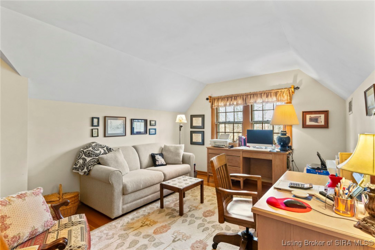 Listing Image 49
