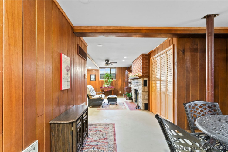 Listing Image 62