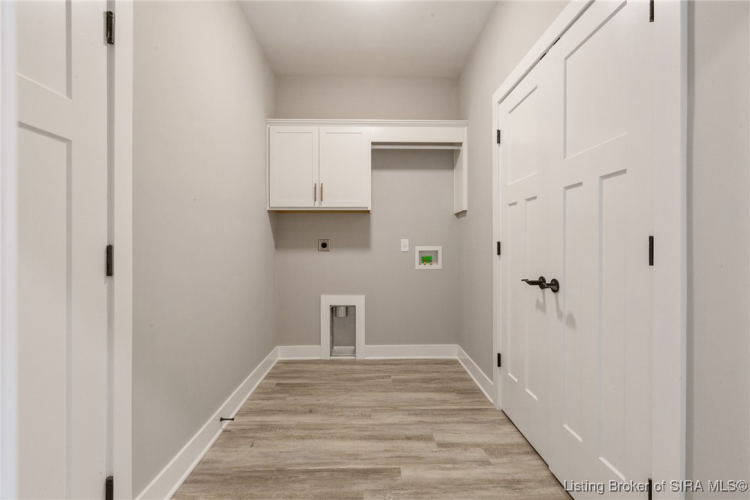 Listing Image 56