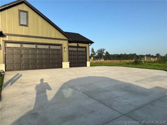 Listing Image 29