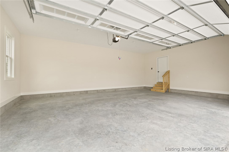 Listing Image 33