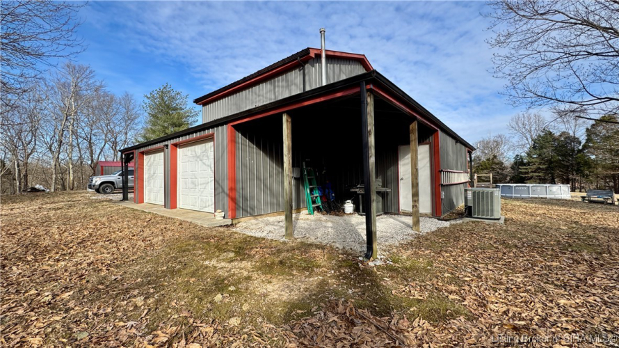 Listing Image 11