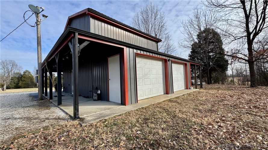 Listing Image 9
