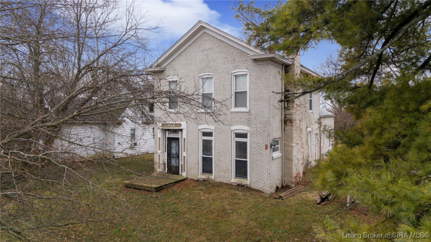 Listing Image 3