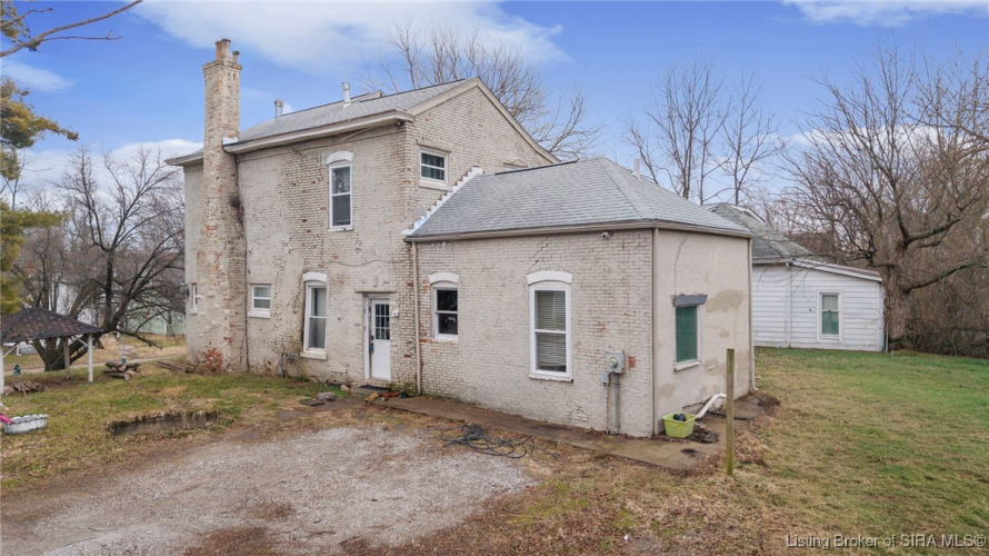 Listing Image 5