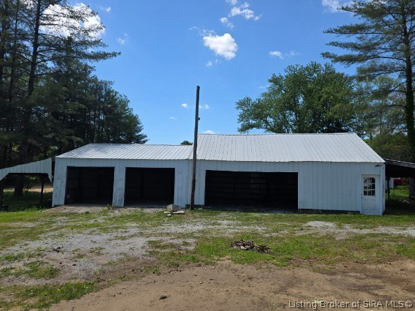 Listing Image 10