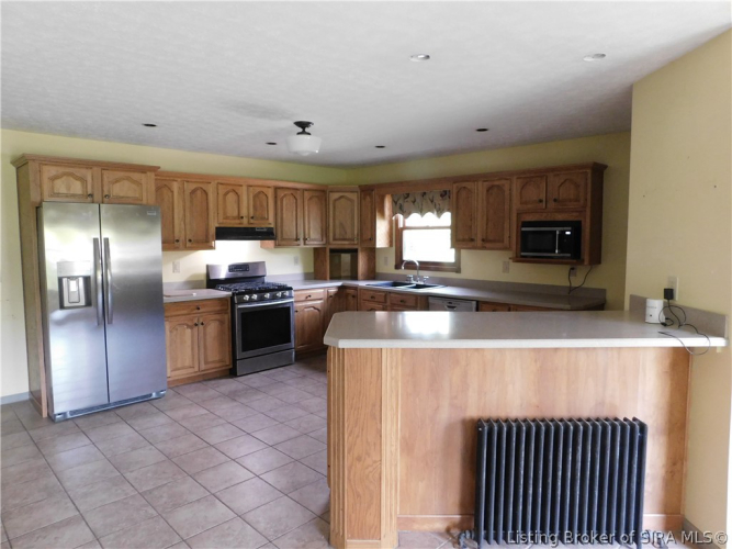 Listing Image 18