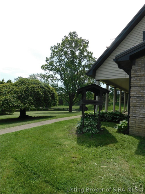 Listing Image 44