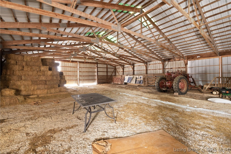 Listing Image 40