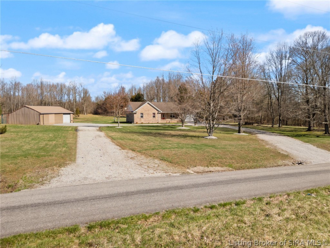 Listing Image 49