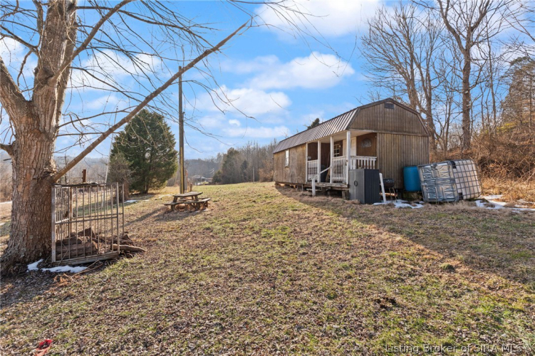 Listing Image 16