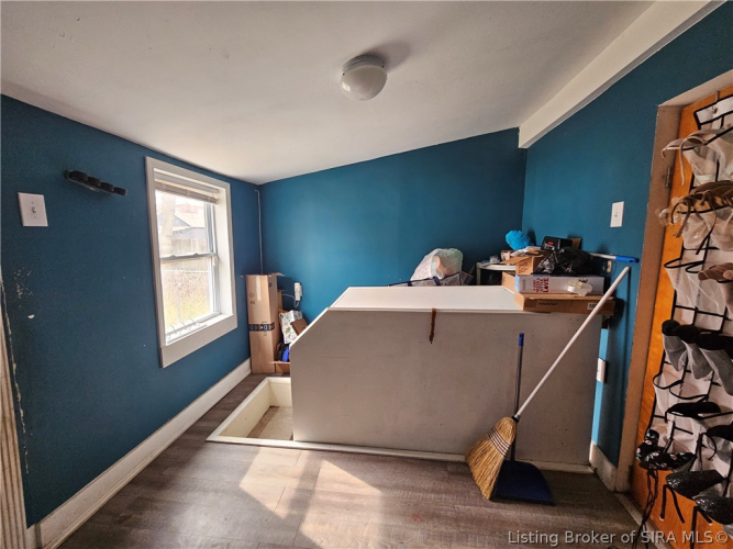 Listing Image 21