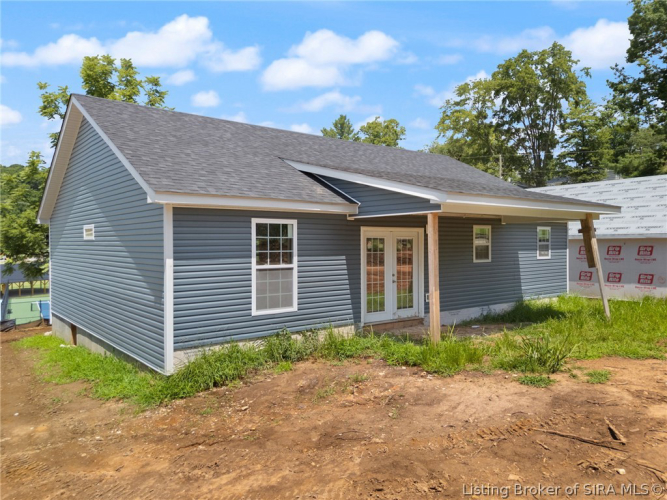 Listing Image 3