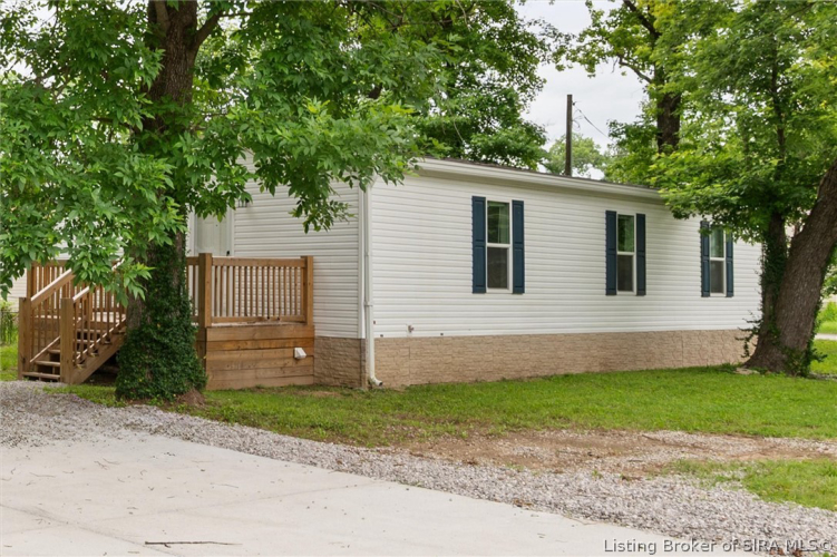 Listing Image 27