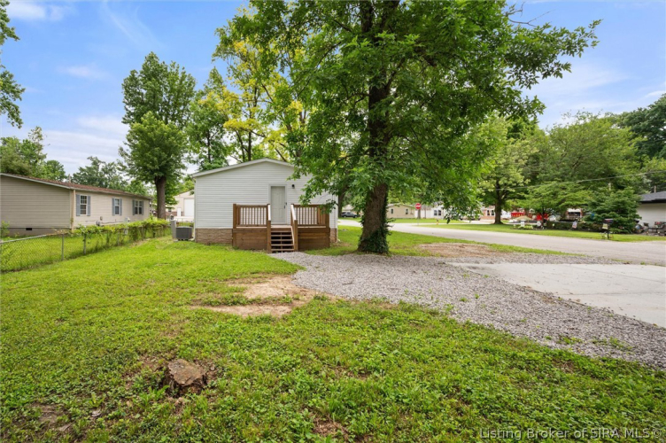 Listing Image 29
