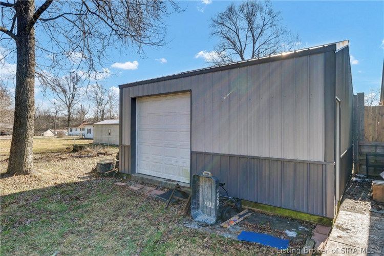 Listing Image 30