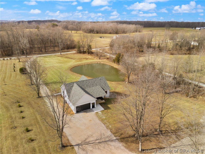 Listing Image 32