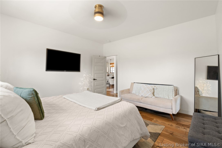 Listing Image 55
