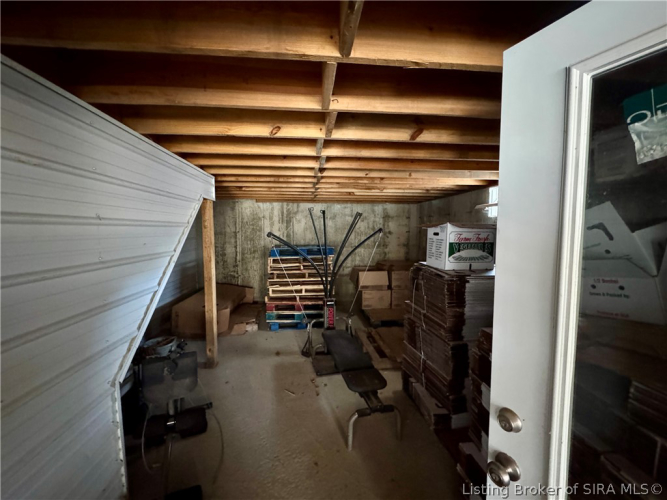 Listing Image 27